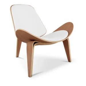 kancelariska fotelja vilma so visok ergonomski potpirač, beige PU koža i orehovo oboena iverica. Moderen dizajn za kancelarija, dnevna soba ili prostor za relaksacija.